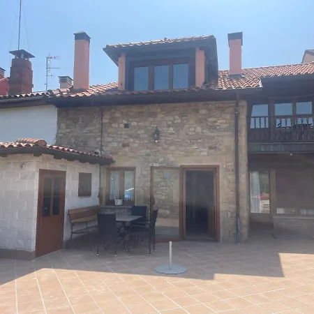 Daire La Santina Y Su Jardin Avilés