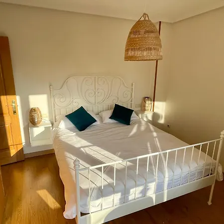 La Santina Y Su Jardin